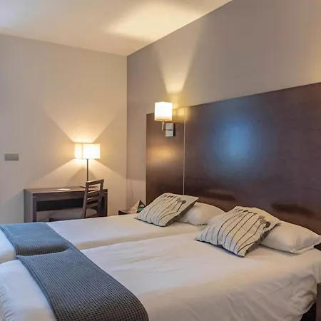 Cardena By Gaiarooms 호텔 3*