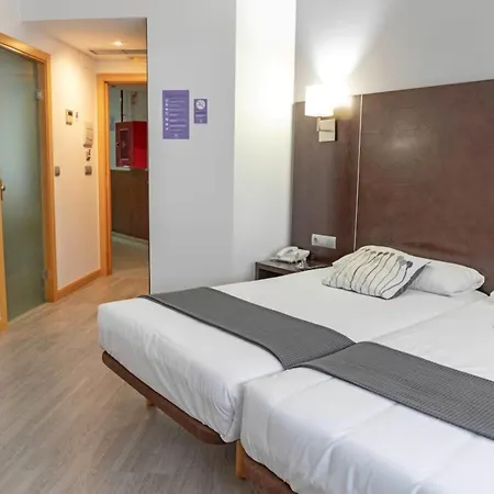 Hotel Cardena By Gaiarooms Burgo
