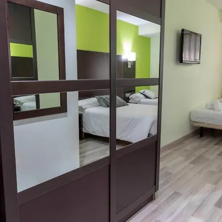 Cardena By Gaiarooms 3* Burgo