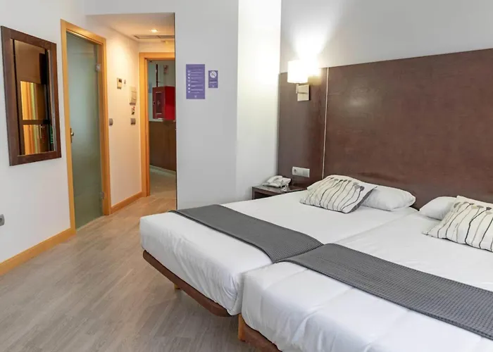 호텔 Cardena By Gaiarooms Burgo