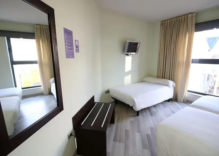 Cardena By Gaiarooms 호텔 Burgo