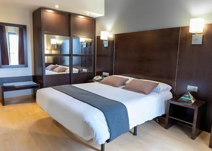 Cardena By Gaiarooms 호텔 Burgo