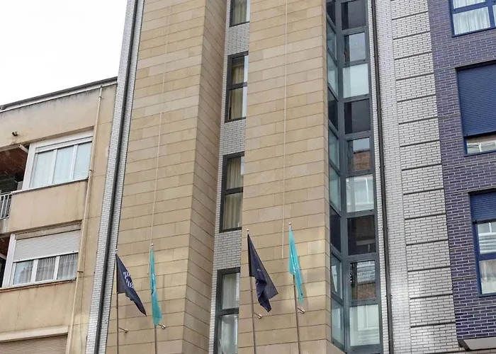 호텔 Cardena By Gaiarooms 3*